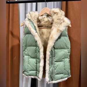 Juicy couture faux fur vest sz petite (xs)